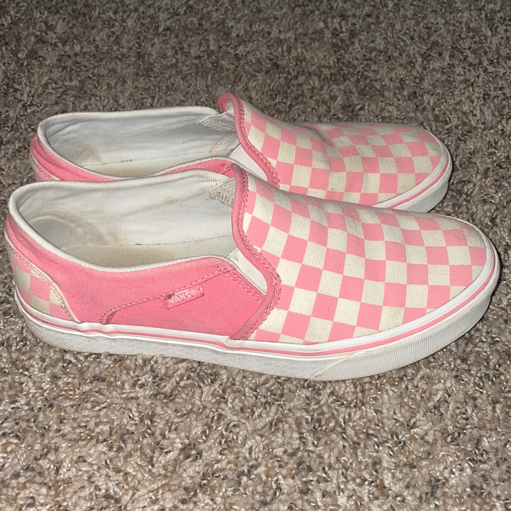 Rare pink checkered vans